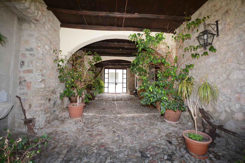 La Ferula Bed & Breakfast Scillato  Ngoại thất bức ảnh