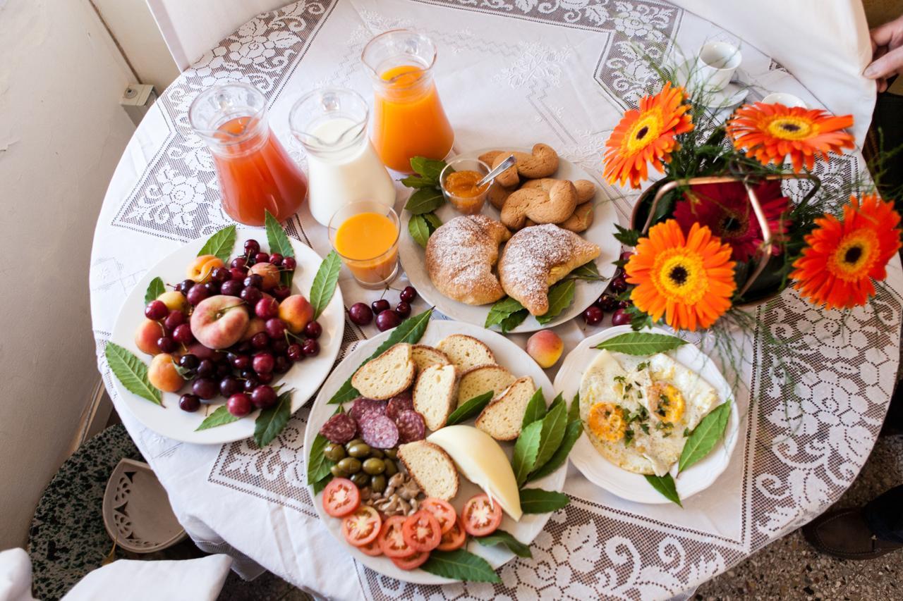 La Ferula Bed & Breakfast Scillato  Ngoại thất bức ảnh