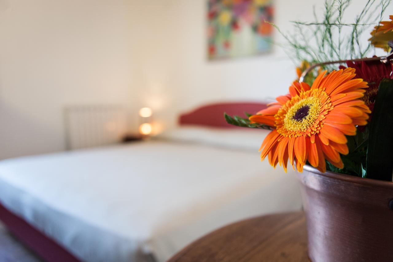 La Ferula Bed & Breakfast Scillato  Ngoại thất bức ảnh